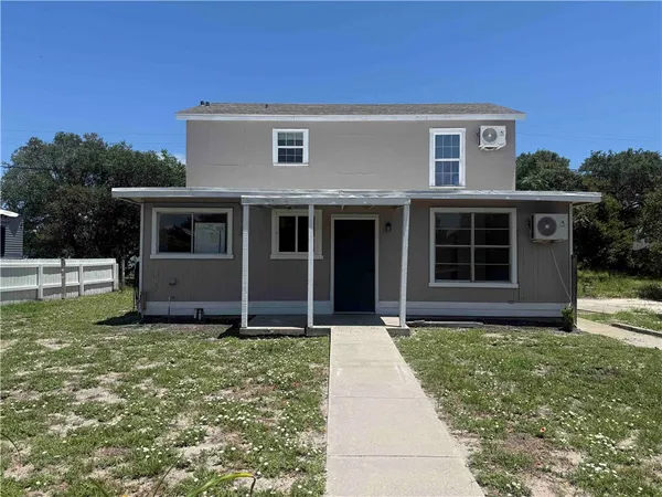 $197,000 | 215 South 11th Street, Aransas Pass, TX 78336