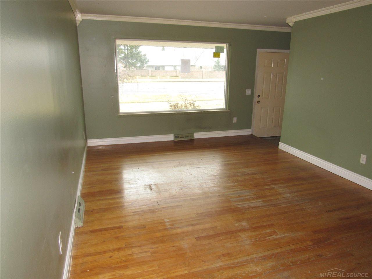 4389 East 12 Mile Road Warren, MI 48092 - Photo 10 of 35
