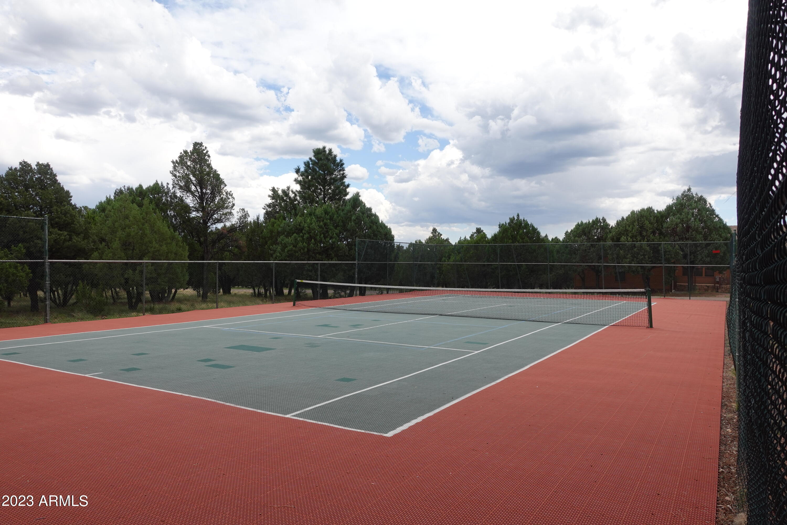 2282 Lindberg Road Overgaard, AZ 85933 - Photo 22 of 30 Tennis Anyone?