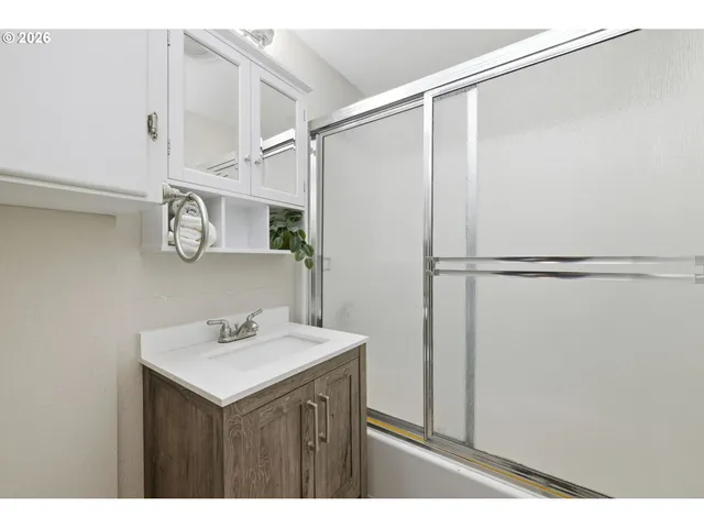 $415,000 | 647 Ellsworth Street, Eugene, OR 97402