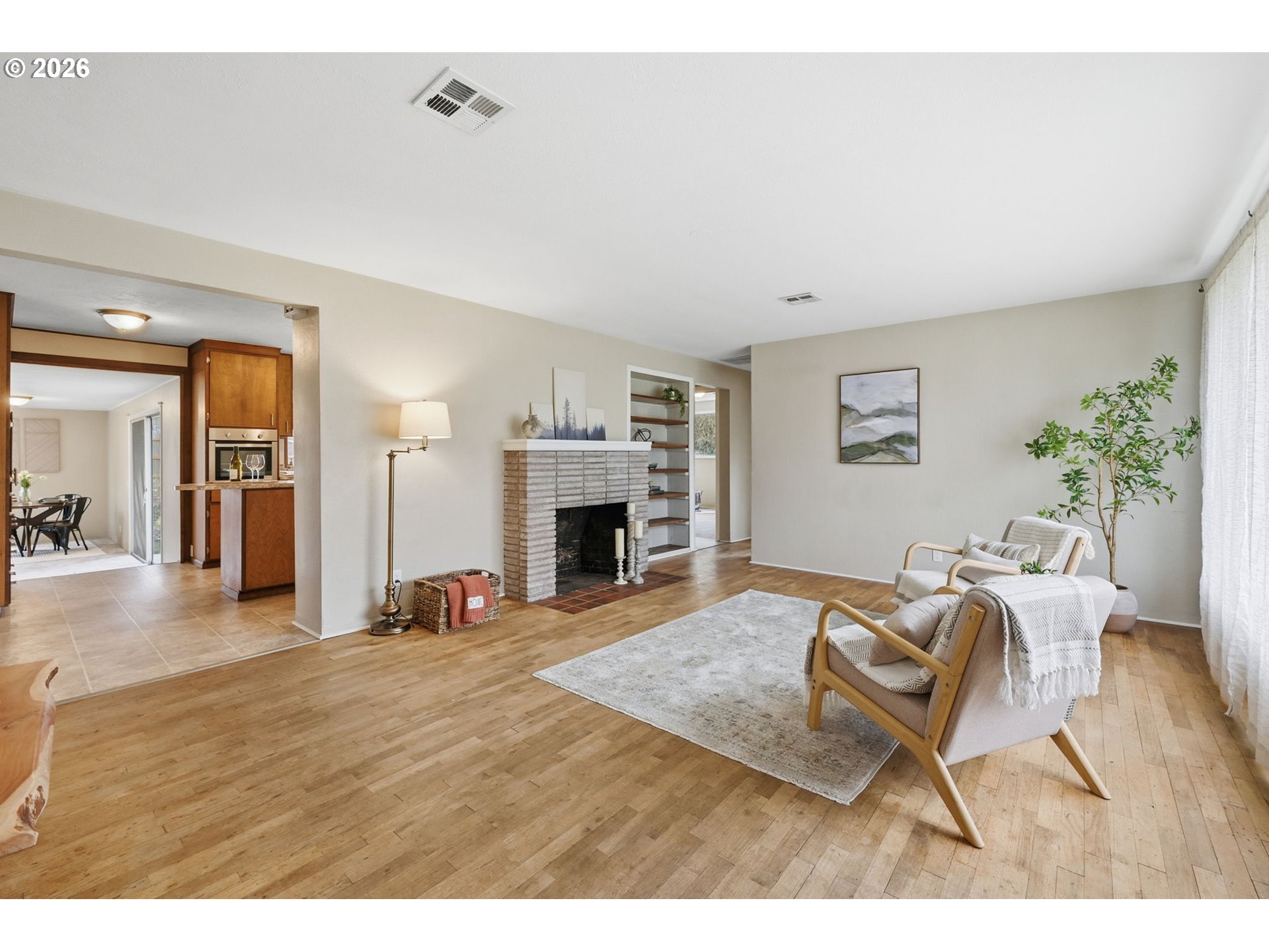 647 Ellsworth Street Eugene, OR 97402 - Photo 4 of 41