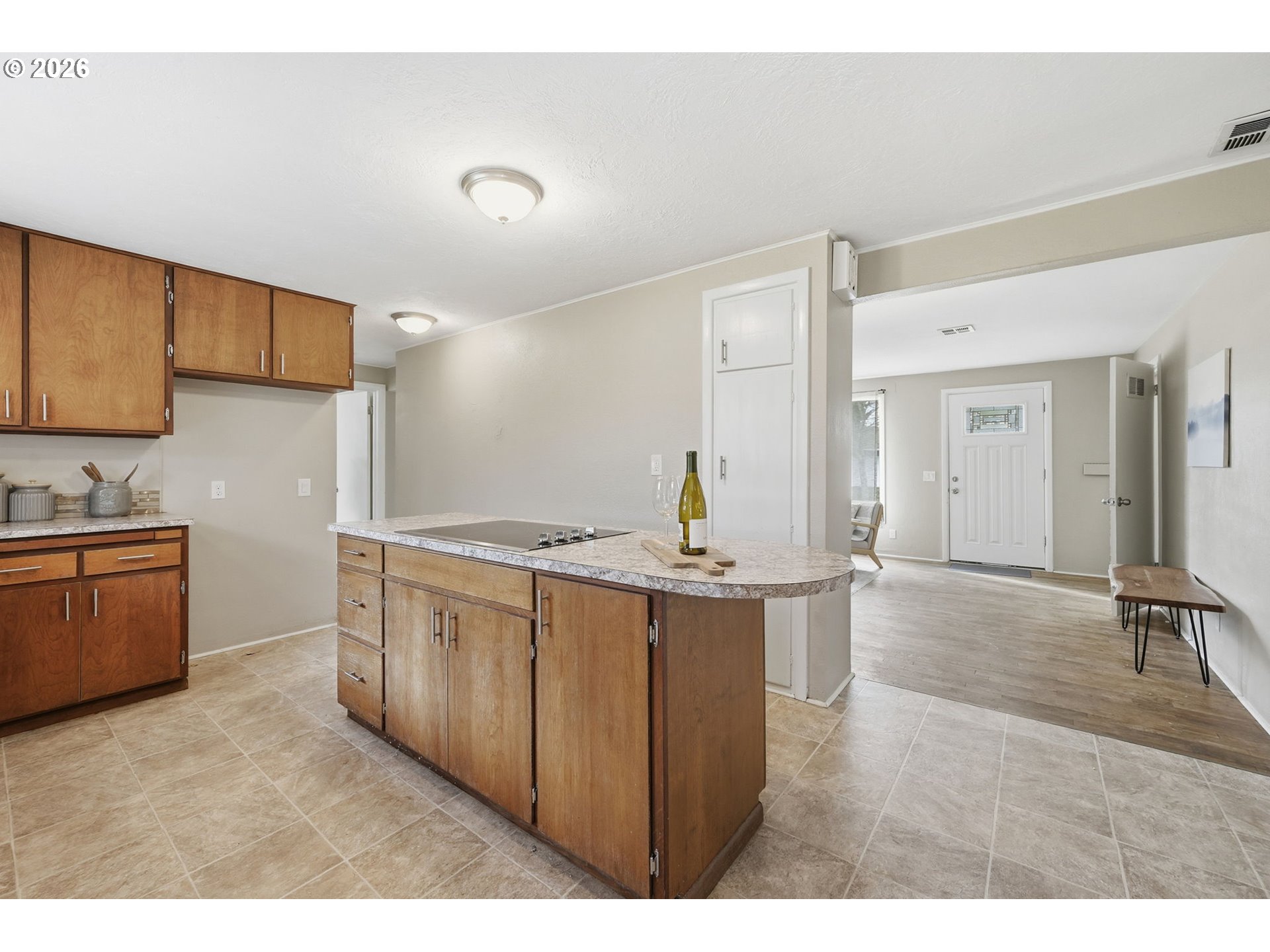 647 Ellsworth Street Eugene, OR 97402 - Photo 10 of 41