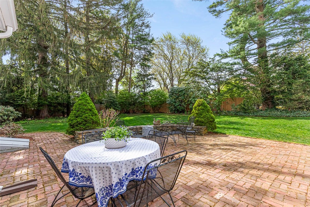 11 Harbour Road Barrington, RI 02806 - Photo 2 of 40 Very private 1/2 acre lot with pretty patio