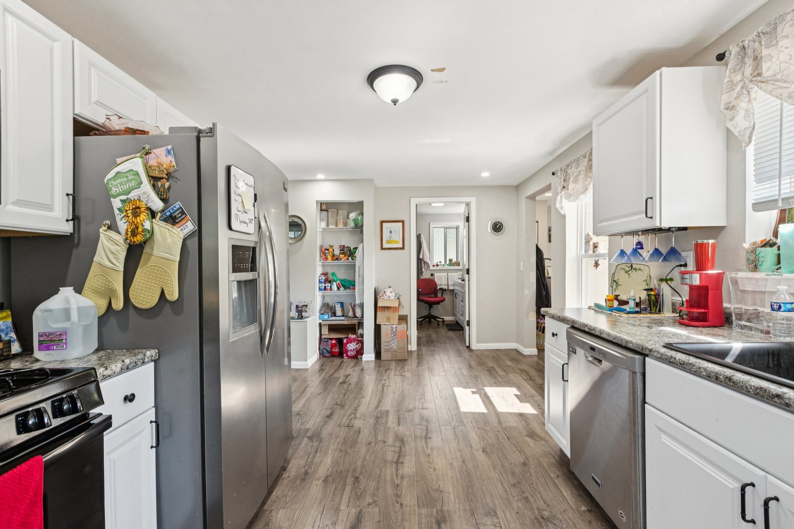 236 Venice Road Lakemoor, IL 60051 - Photo 11 of 47 Gallery Image 11