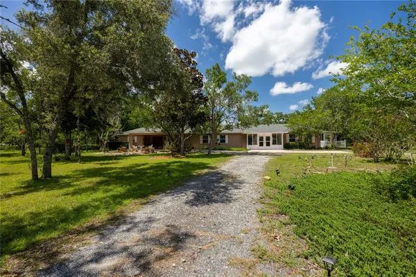 $769,500 | 11751 Southeast 16 Lane, Morriston, FL 32668