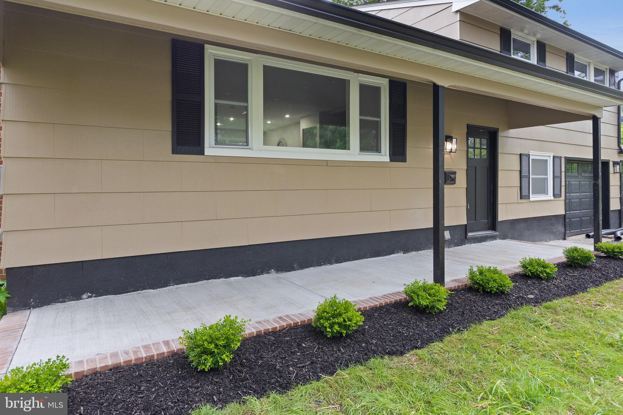 6 Ryan Road Cranbury, NJ 08512 - Photo 30 of 44 a front view of a house