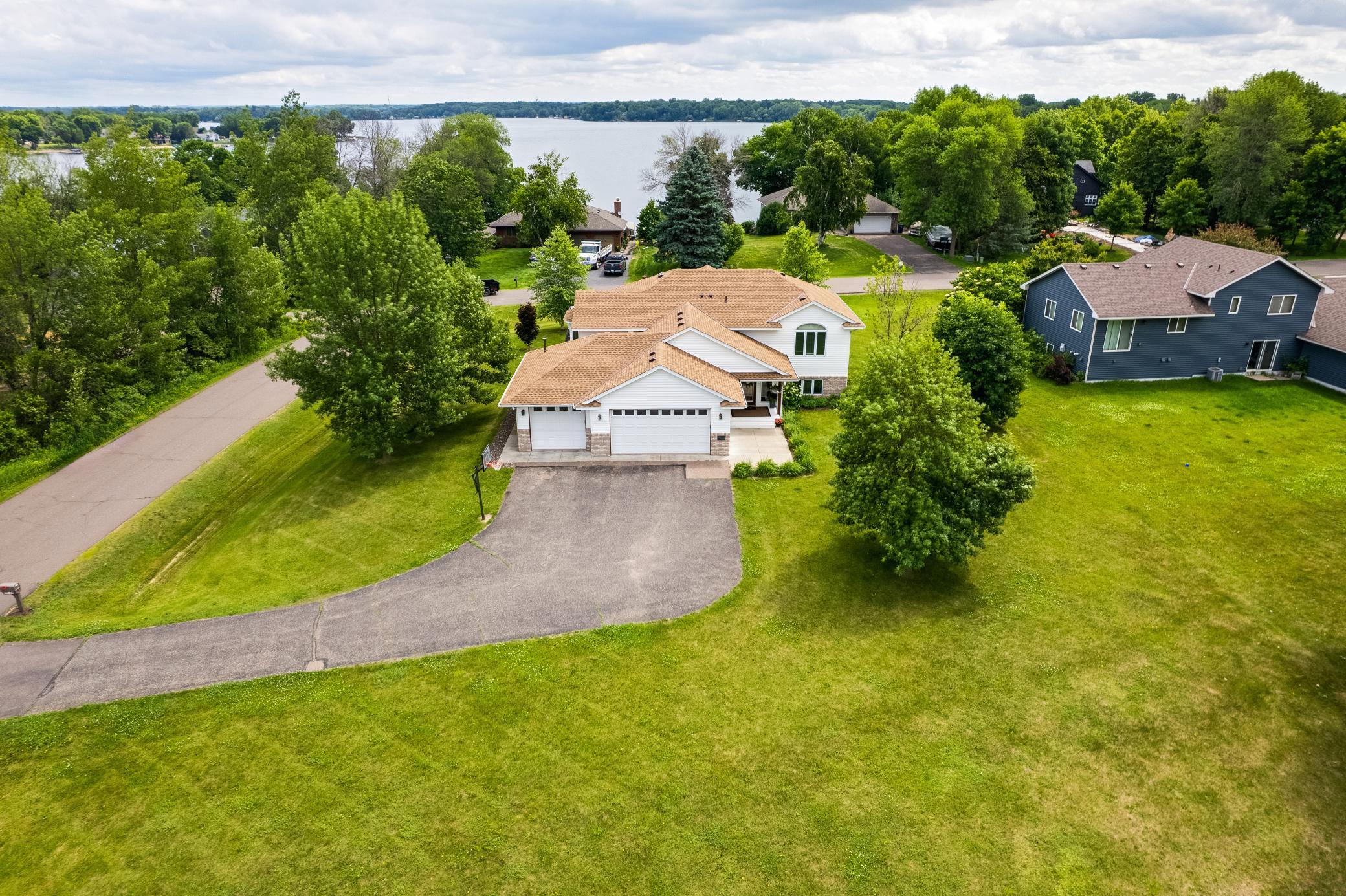 29084 Machmeier Court Lindstrom, MN 55045 - Photo 8 of 39