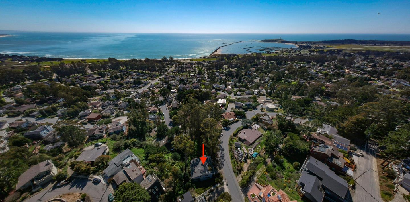 246 San Clemente Road El Granada, CA 94019 - Photo 16 of 16 Gallery Image 16