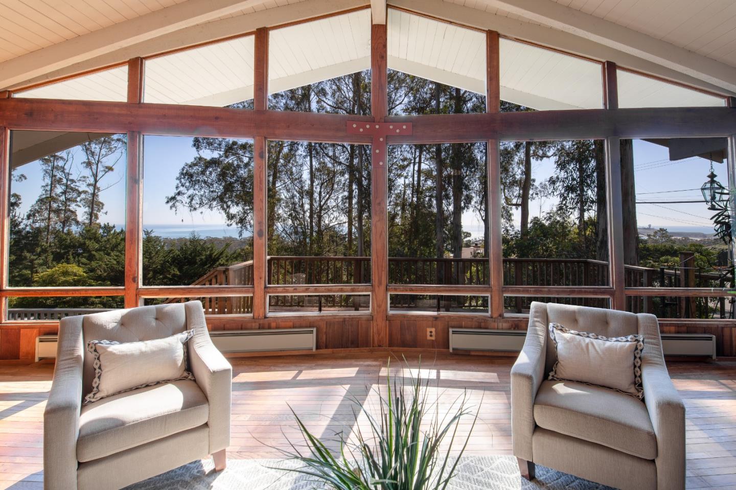 246 San Clemente Road El Granada, CA 94019 - Photo 4 of 16 Gallery Image 4