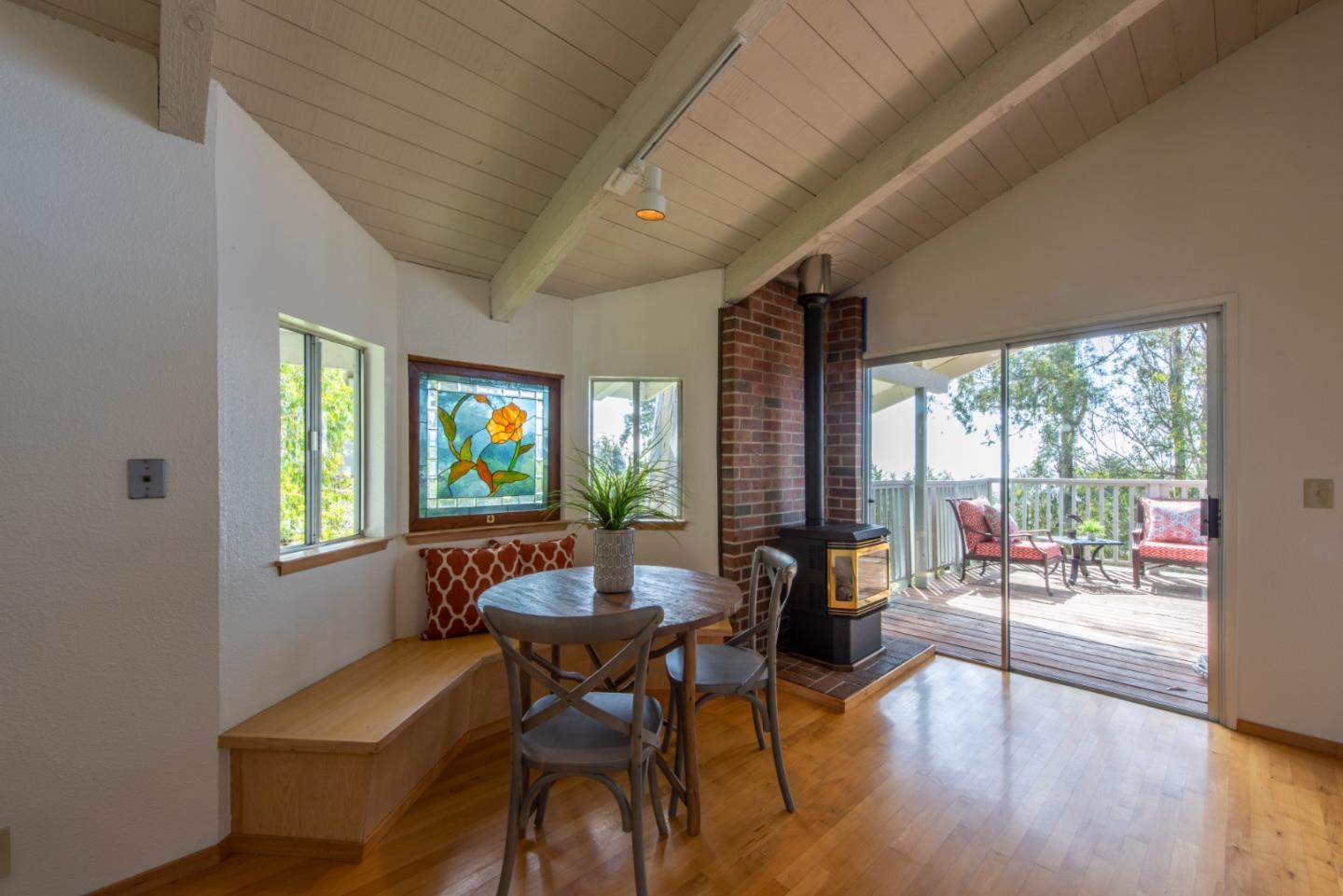 246 San Clemente Road El Granada, CA 94019 - Photo 9 of 16 Gallery Image 9