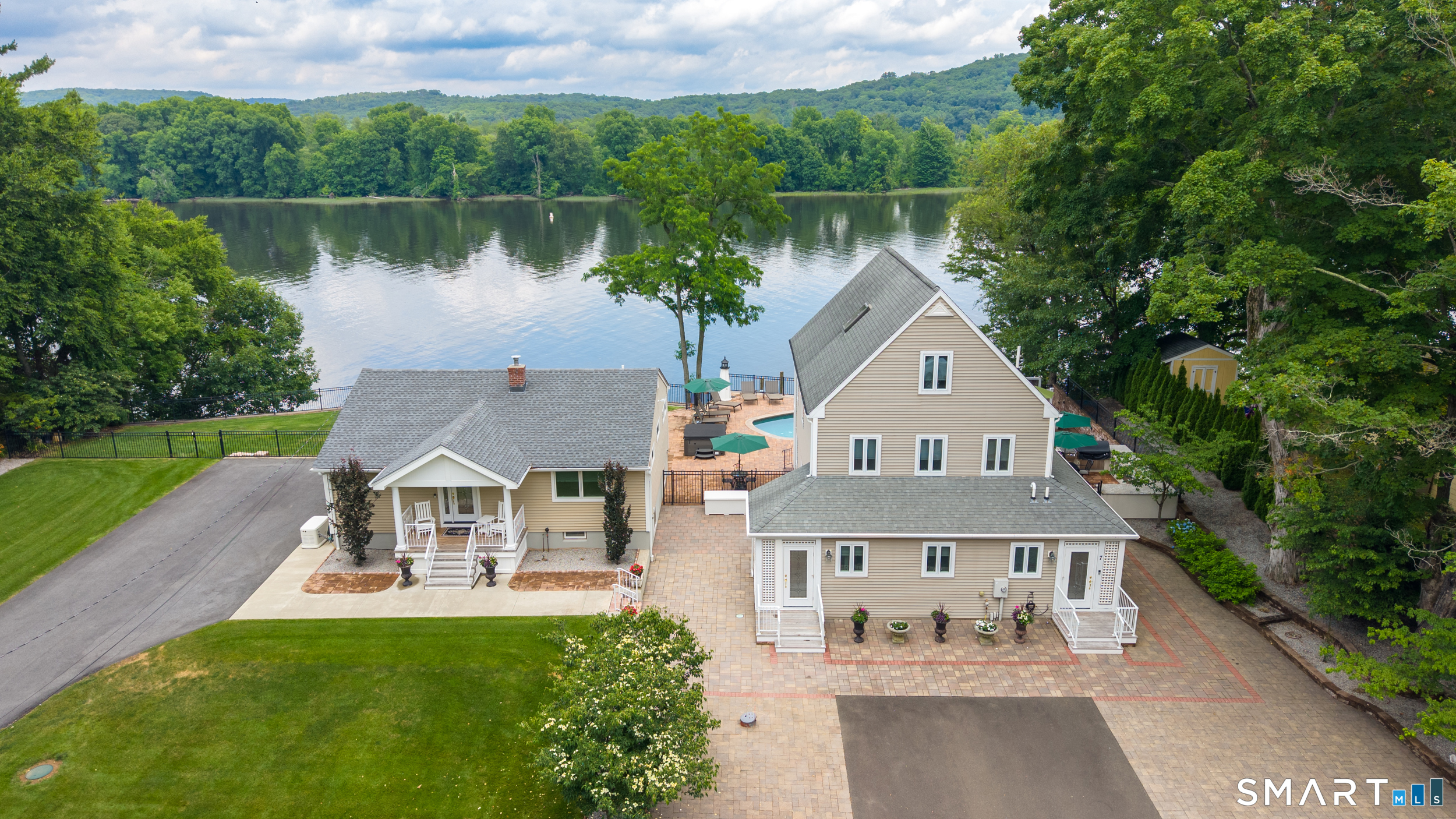 5-7 Haddam Dock Road Haddam, CT 06438 - Photo 2 of 39