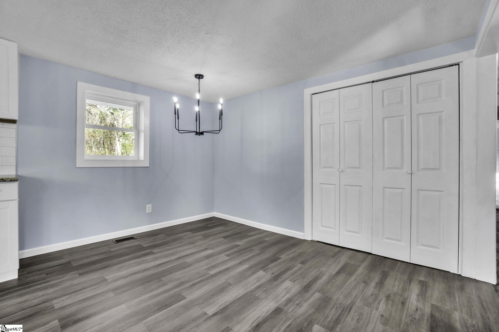 170 Colony Pike Road Inman, SC 29349 - Photo 10 of 32