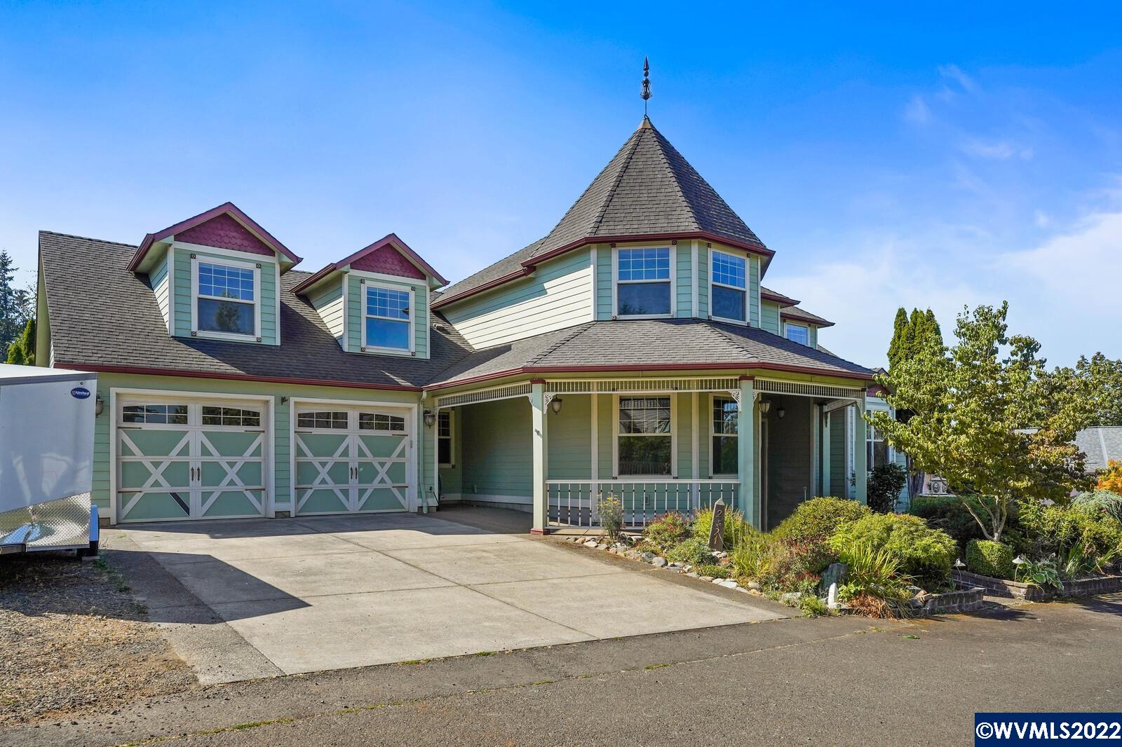 2221 Davis Road South Salem, OR 97306 - Photo 1 of 42 Gallery Image 1