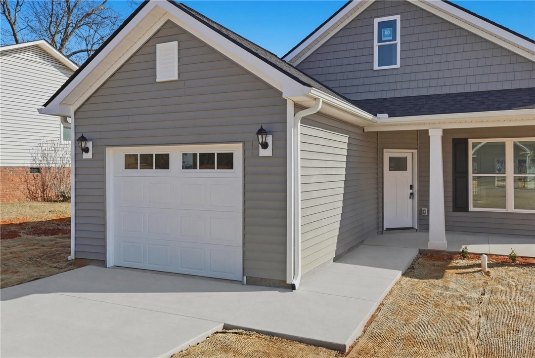 609 South Cherry Street Seneca, SC 29678 - Photo 5 of 24