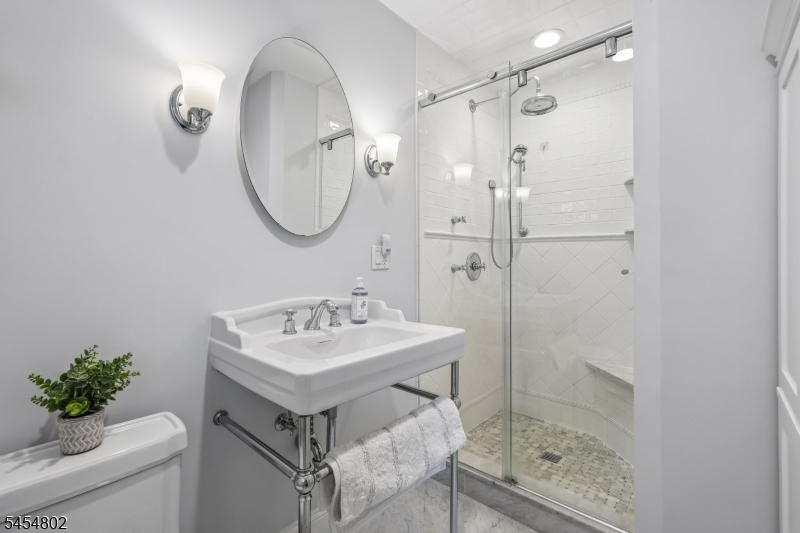 58 Beech Road Randolph, NJ 07869 - Photo 29 of 46 Gallery Image 29