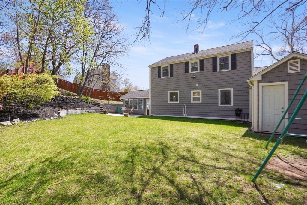 37 Violet Avenue Dedham, MA 02026 - Photo 31 of 35