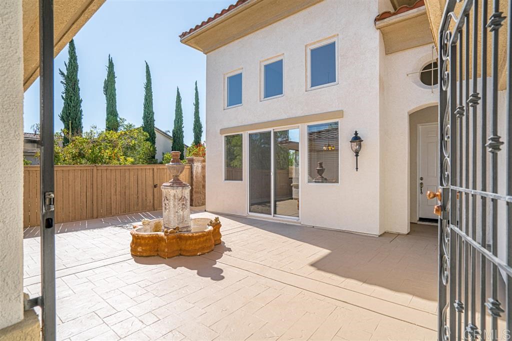 1901 Lagrange Road Chula Vista, CA 91913 - Photo 3 of 25 Gallery Image 3