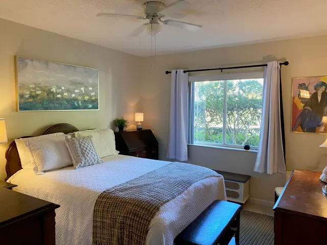 $3,200 | 284 Village Boulevard, Unit 9112, Tequesta, FL 33469