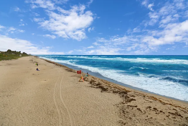 $3,200 | 284 Village Boulevard, Unit 9112, Tequesta, FL 33469