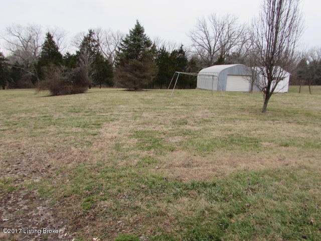 6415 Chenoweth Run Road Louisville, KY 40299 - Photo 24 of 24 Back yard