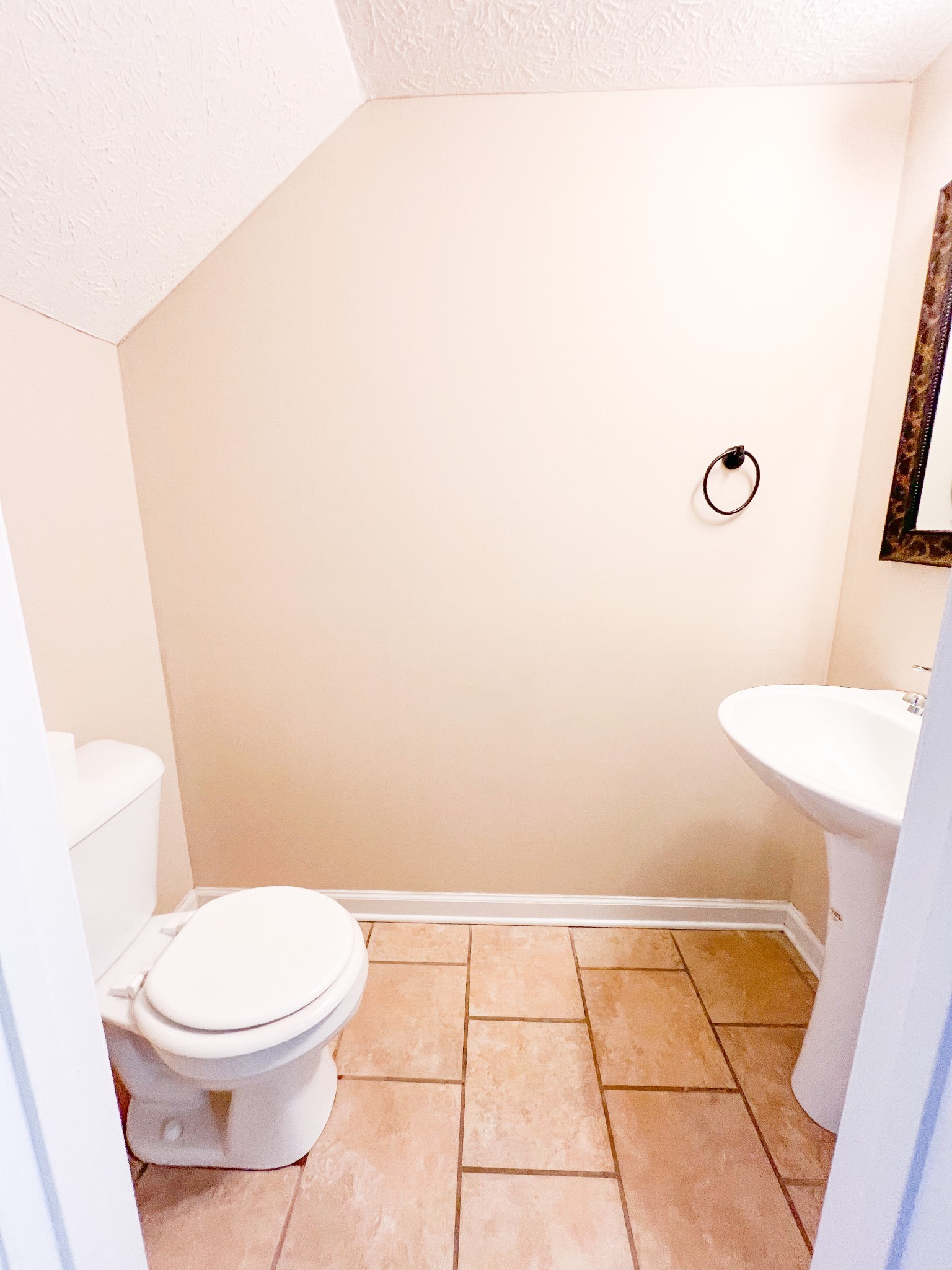 689 Oliver Loop, Unit E Clarksville, TN 37040 - Photo 7 of 10