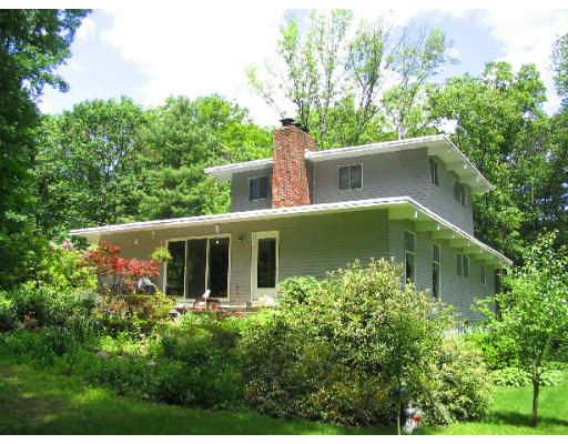 37 Country Corners Road Wayland, MA 01778 - Photo 1 of 11 Gallery Image 1