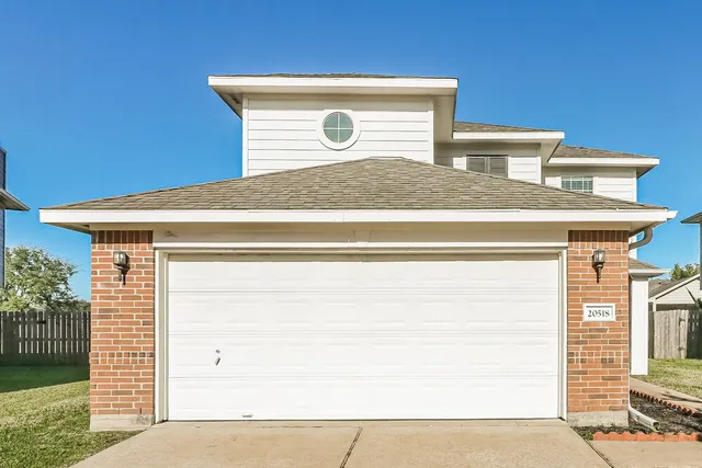 $2,000 | 20518 Holly Barr Lane, Cypress, TX 77433