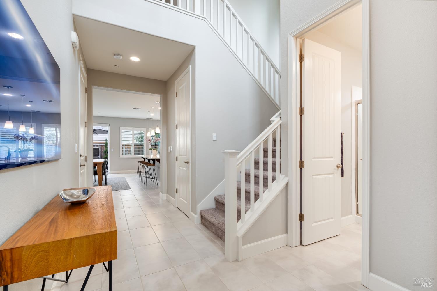 1710 Kenwood Place Rohnert Park, CA 94928 - Photo 4 of 40