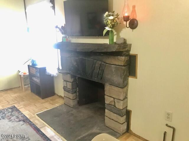 5599 Minks Pond Road Bushkill, PA 18324 - Photo 10 of 24