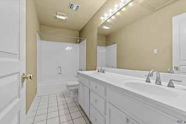 $2,150 | 2168 Quail Oak Drive, Baton Rouge, LA 70808