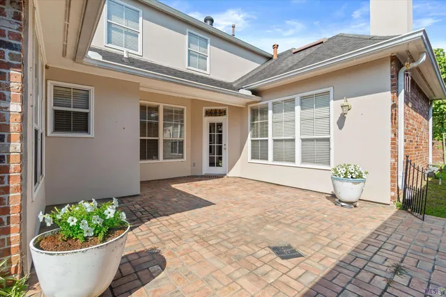 $2,150 | 2168 Quail Oak Drive, Baton Rouge, LA 70808