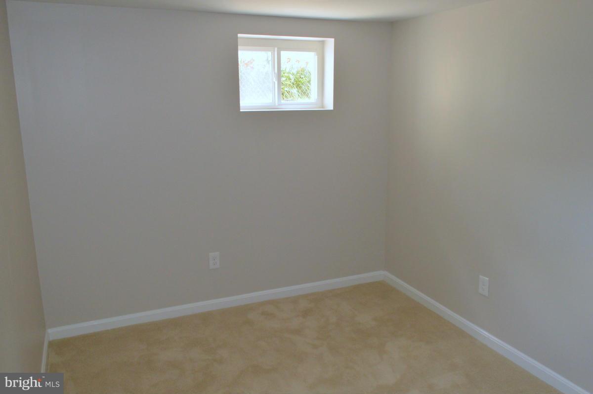 10413 Brunswick Avenue Silver Spring, MD 20902 - Photo 14 of 30 Bedroom