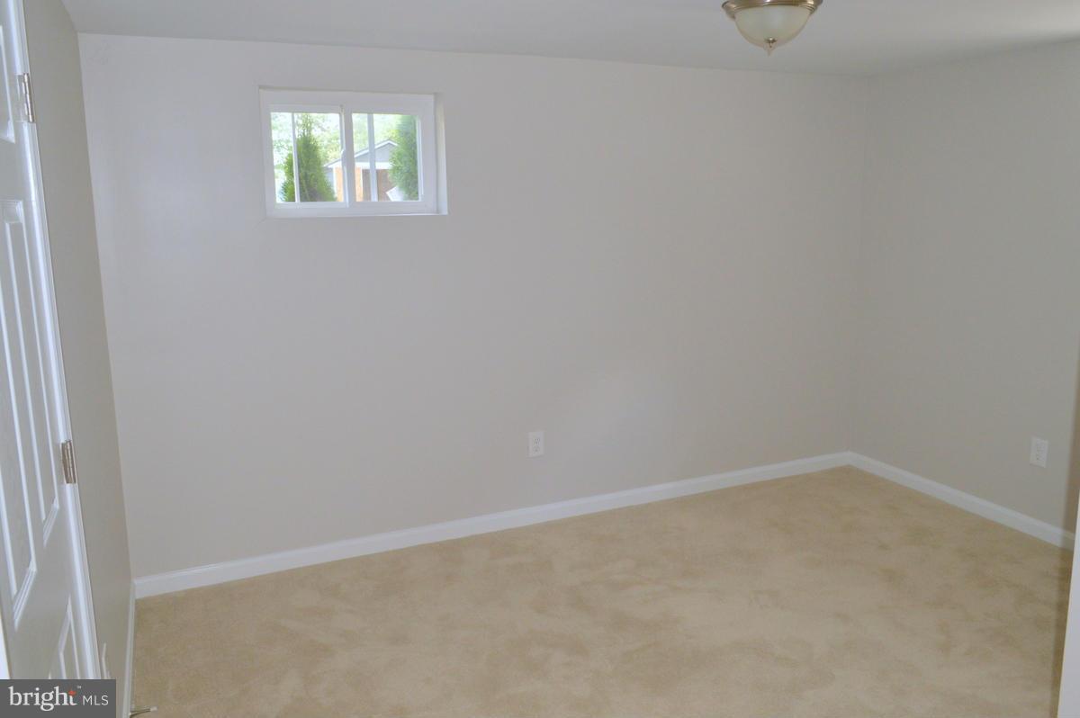 10413 Brunswick Avenue Silver Spring, MD 20902 - Photo 16 of 30 Bedroom