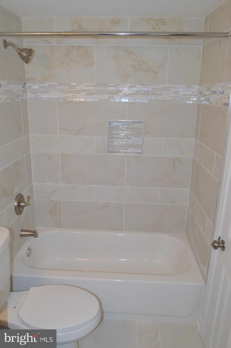 10413 Brunswick Avenue Silver Spring, MD 20902 - Photo 22 of 30 Bath