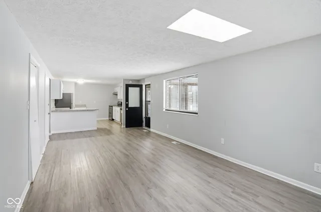 $255,000 | 8214 Oil Creek Court, Indianapolis, IN 46268