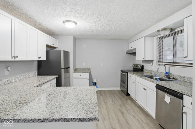 $255,000 | 8214 Oil Creek Court, Indianapolis, IN 46268