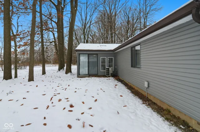 $255,000 | 8214 Oil Creek Court, Indianapolis, IN 46268