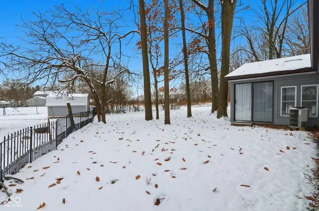 $255,000 | 8214 Oil Creek Court, Indianapolis, IN 46268