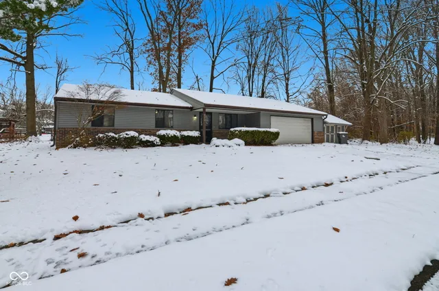 $255,000 | 8214 Oil Creek Court, Indianapolis, IN 46268