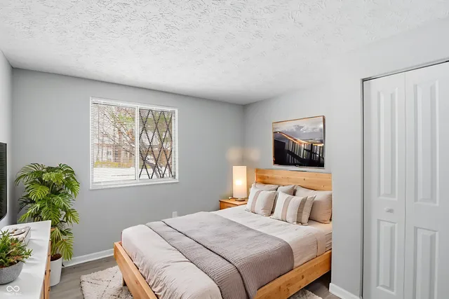 $255,000 | 8214 Oil Creek Court, Indianapolis, IN 46268