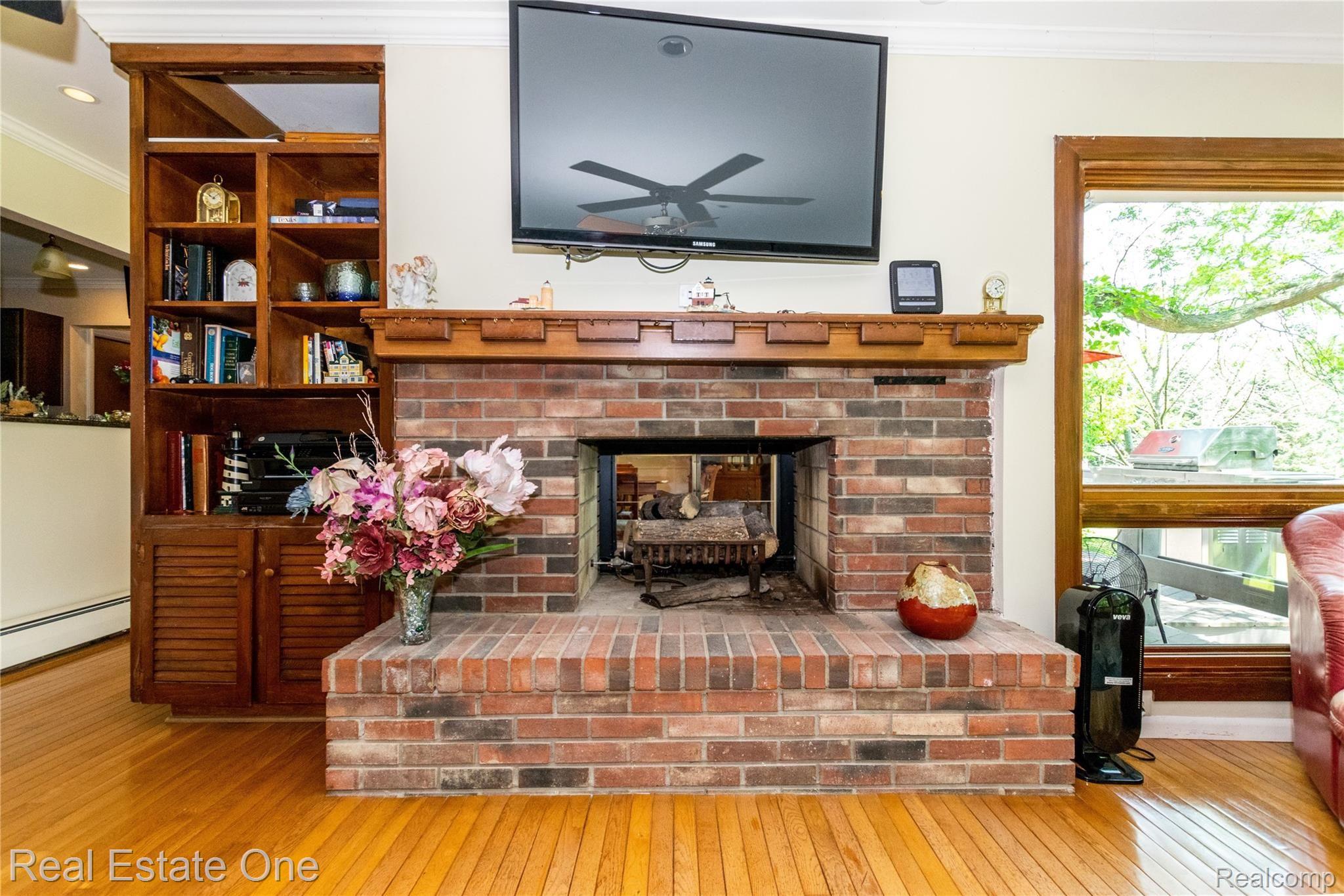 3870 Ludwig Road Oxford, MI 48371 - Photo 9 of 29 3870LudwigRd-17.jpg