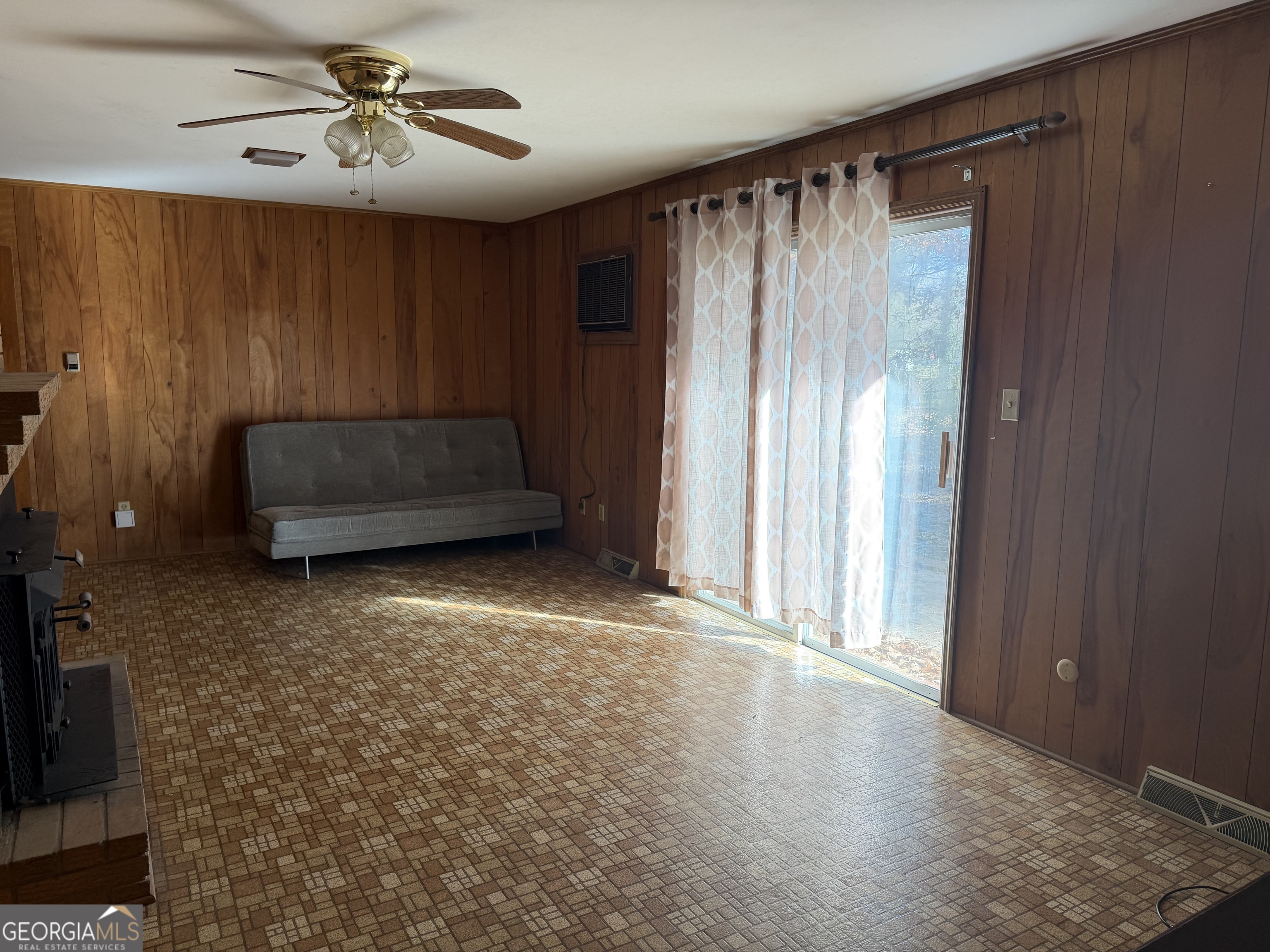 1112 Old Dalton Road Northeast Rome, GA 30165 - Photo 8 of 27 a view of livingroom with furniture and windows