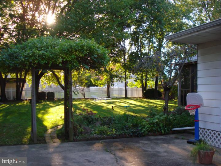 2207 Beverly Road Cinnaminson, NJ 08077 - Photo 11 of 13