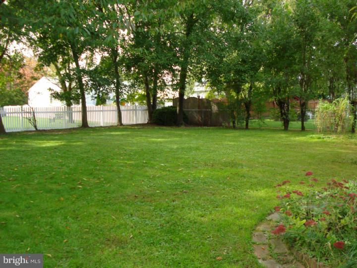 2207 Beverly Road Cinnaminson, NJ 08077 - Photo 12 of 13