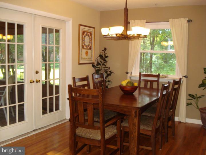 2207 Beverly Road Cinnaminson, NJ 08077 - Photo 5 of 13