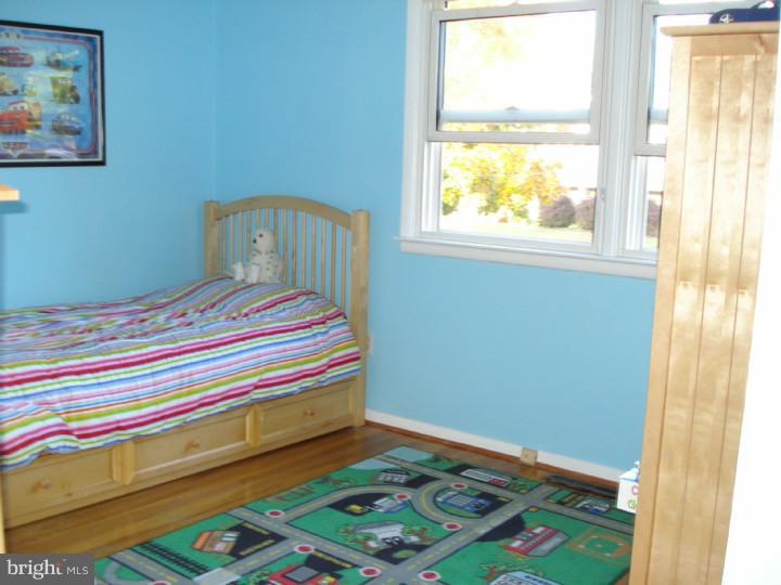 2207 Beverly Road Cinnaminson, NJ 08077 - Photo 8 of 13