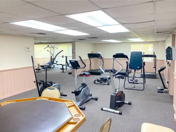 $155,000 | 3930 Inverrary Boulevard, Unit 703D, Lauderhill, FL 33319