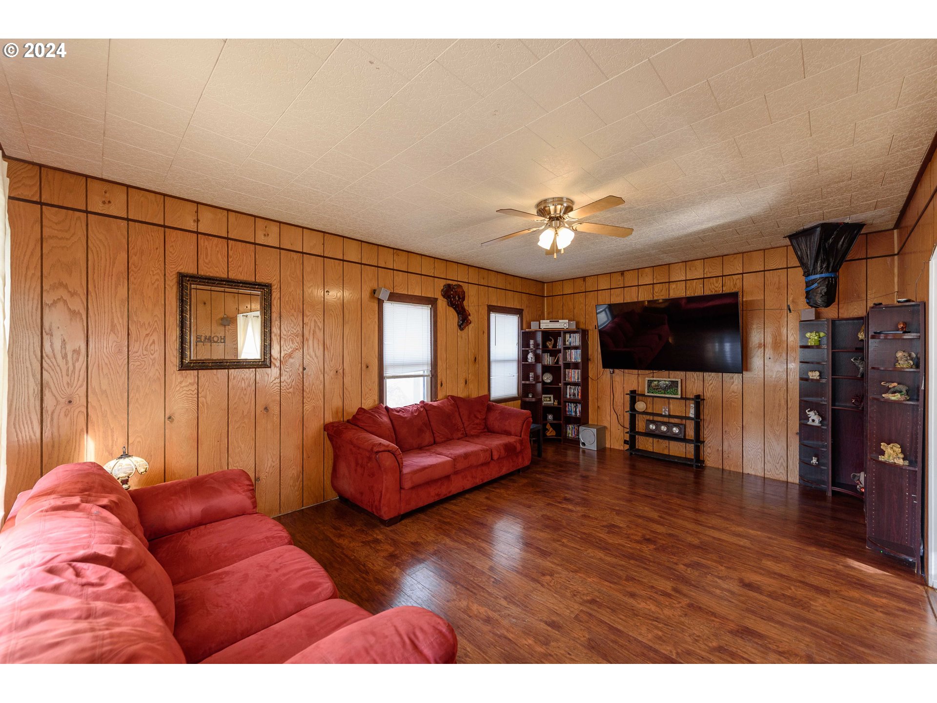 63771 Flanagan Road Coos Bay, OR 97420 - Photo 3 of 22 Gallery Image 3