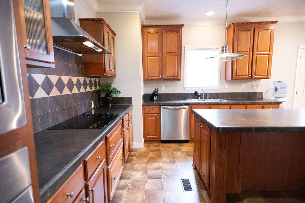 820 Hiers Corner Road Walterboro, SC 29488 - Photo 15 of 51 IMG_2346