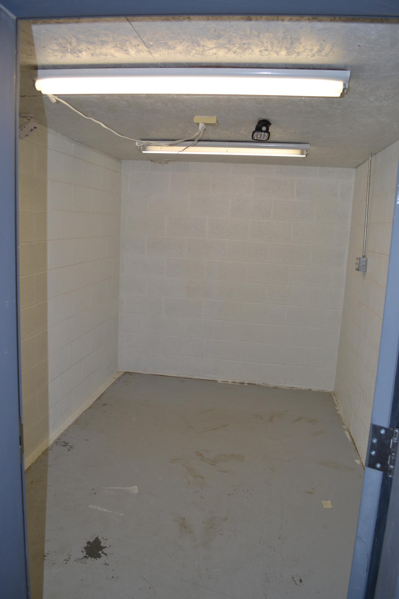 46 Robbins Road Crossville, TN 38572 - Photo 20 of 29 21 Unfinished basement safe room